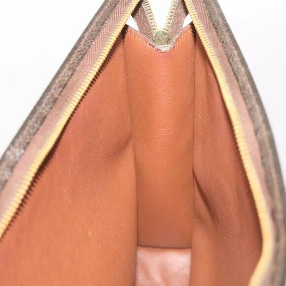 LOUIS VUITTON Monogram Poche Toilette 26 Pouch M47542 LV Auth - Picture 4 of 15